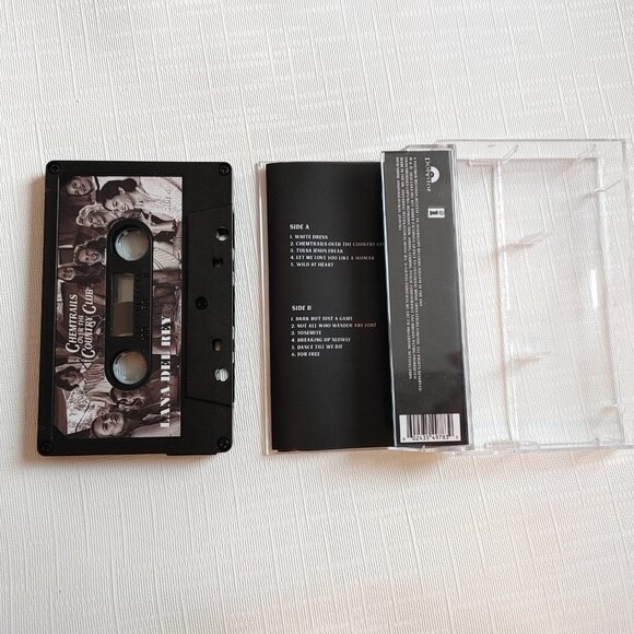 Lana Del Rey Chemtrails Over The Country Club Cassette - Picture 4 of 6